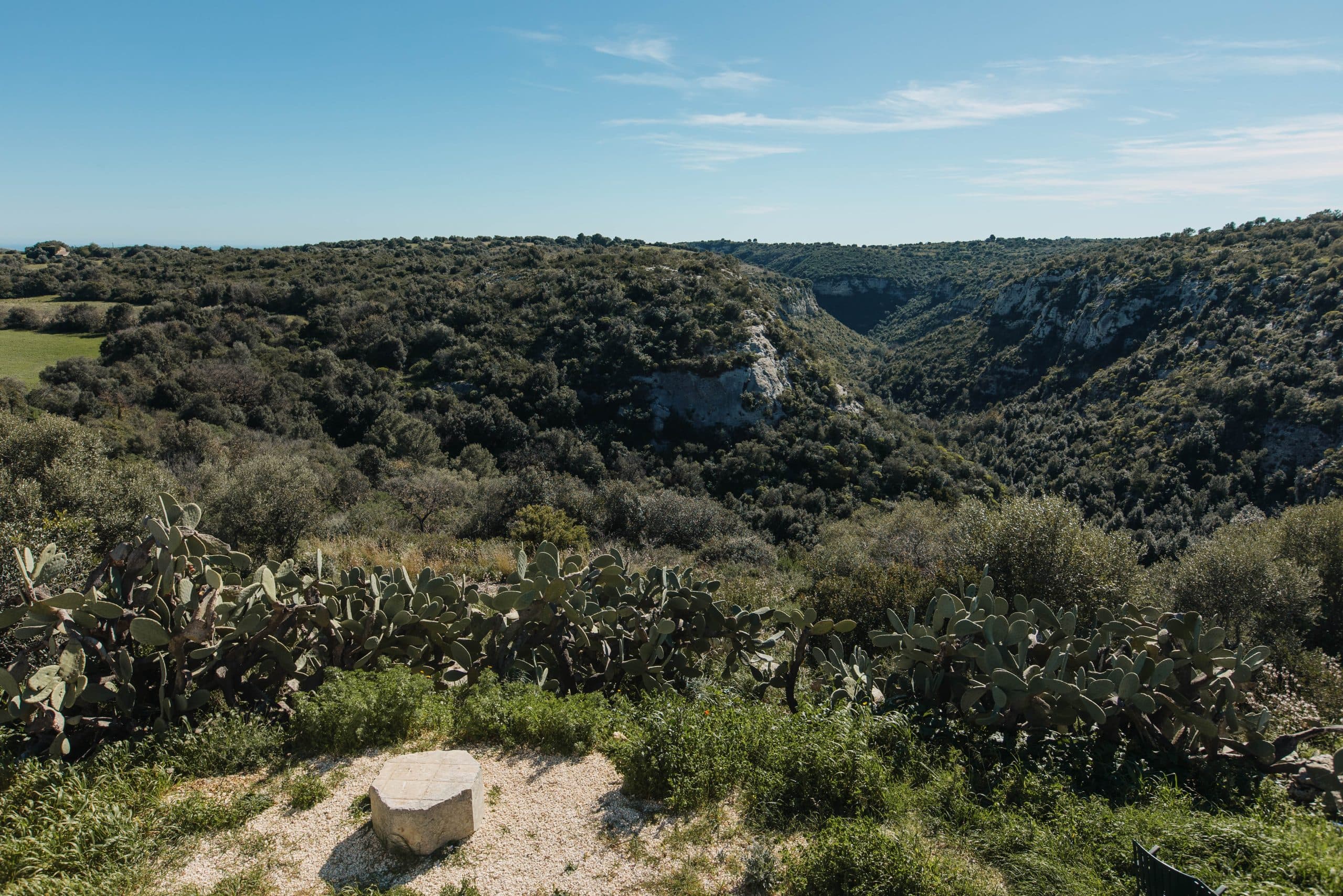 Le Cave — 3